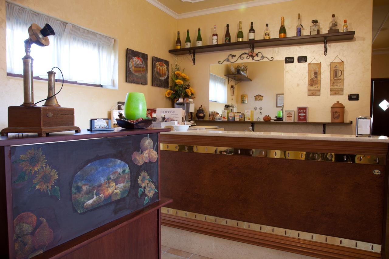 Ponte Ufita Country House Hotel Frigento ภายนอก รูปภาพ