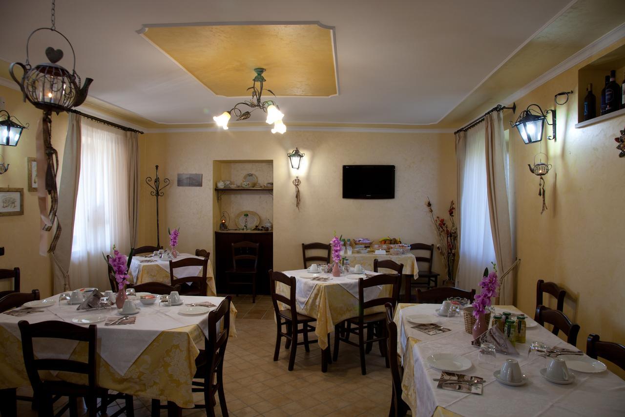 Ponte Ufita Country House Hotel Frigento ภายนอก รูปภาพ
